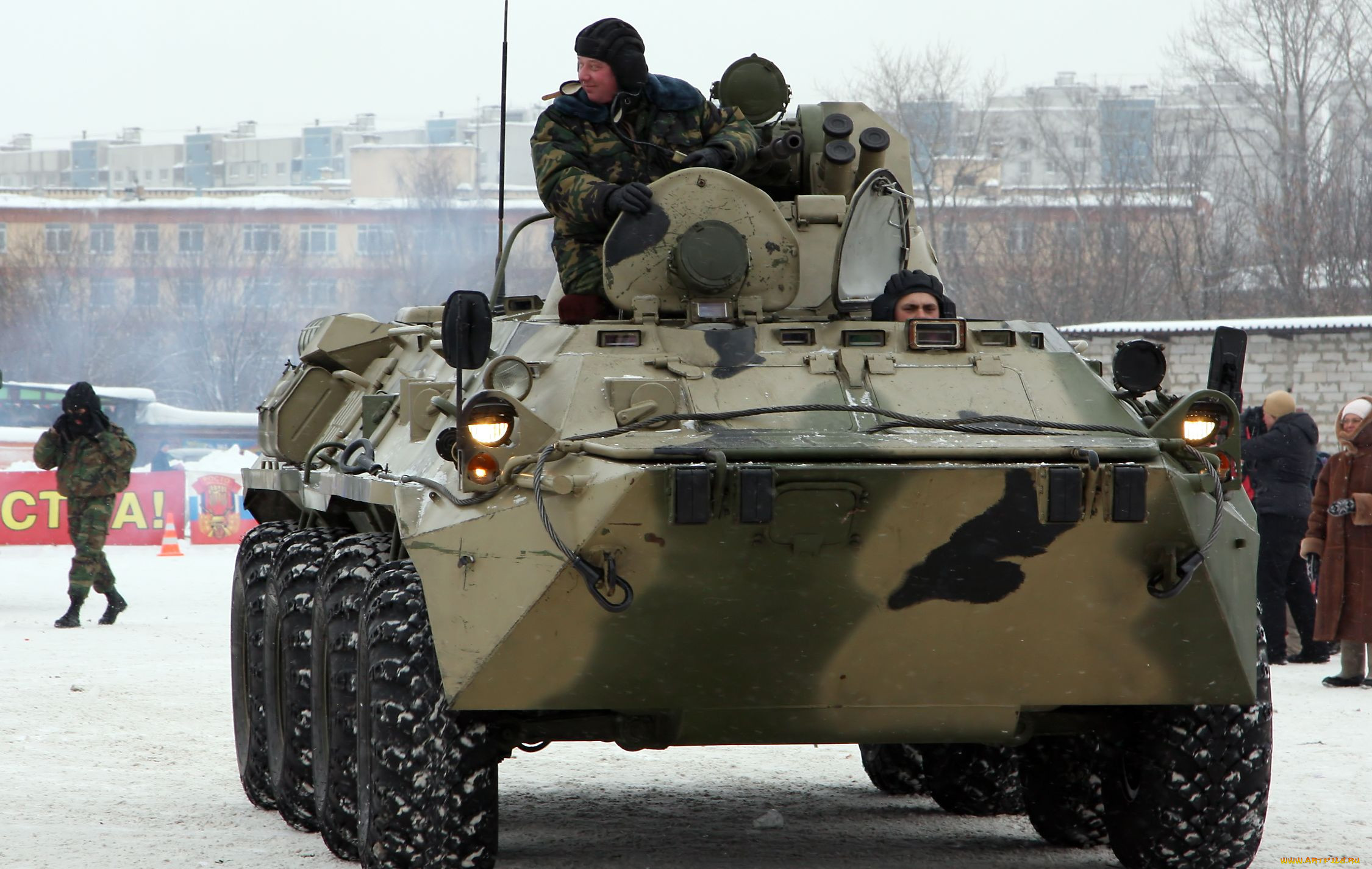 Виталий кузьмин фото военной техники